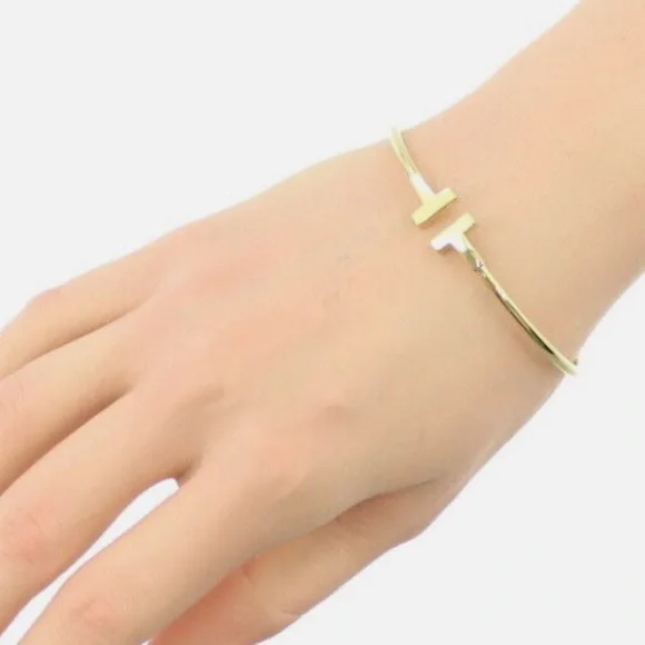 GOLD DOUBLE T WIRE OPEN CUFF BRACELET